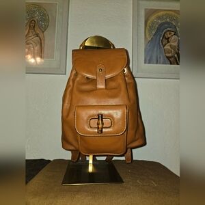 90's GUCCI caramel Leather Backpack with Bamboo handle.